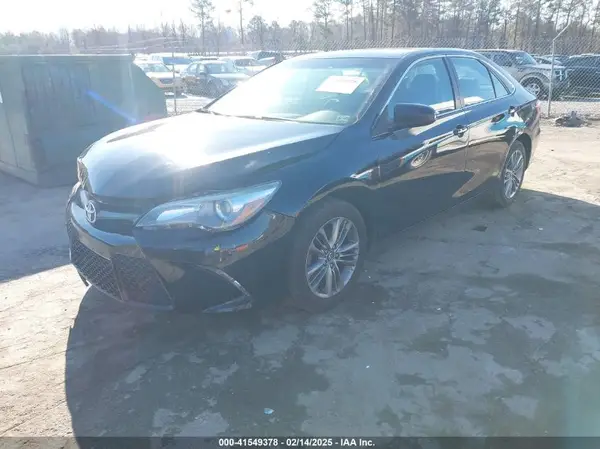 4T1BF1FK6HU371590 2017 TOYOTA CAMRY - Image 2