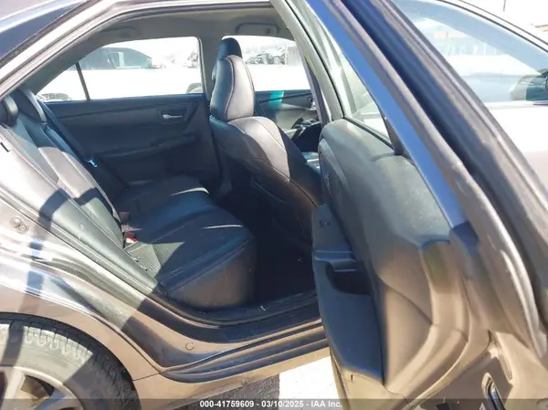 4T1BF1FK6HU377809 2017 TOYOTA CAMRY - Image 8