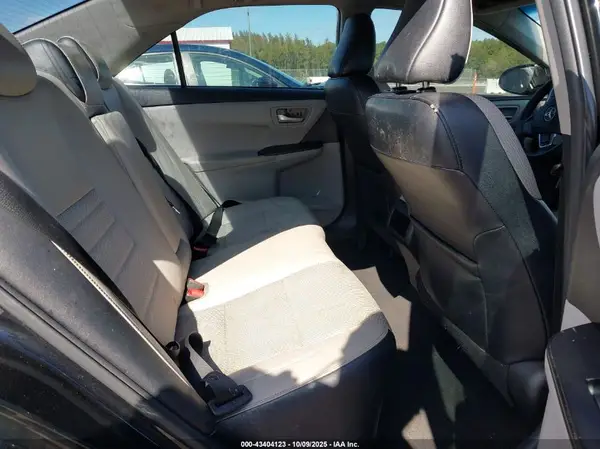 4T1BF1FK6HU379981 2017 TOYOTA CAMRY - Image 8