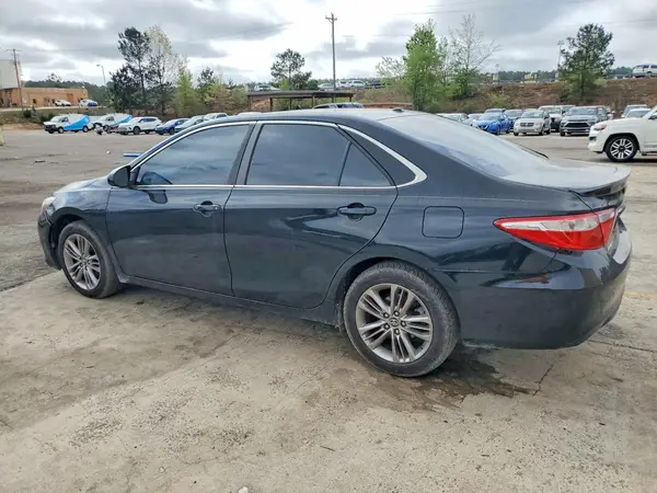 4T1BF1FK6HU381083 2017 TOYOTA CAMRY - Image 2