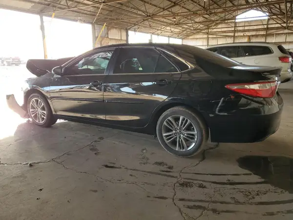 4T1BF1FK6HU382847 2017 TOYOTA CAMRY - Image 2