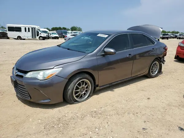 4T1BF1FK6HU389023 2017 TOYOTA CAMRY - Image 1
