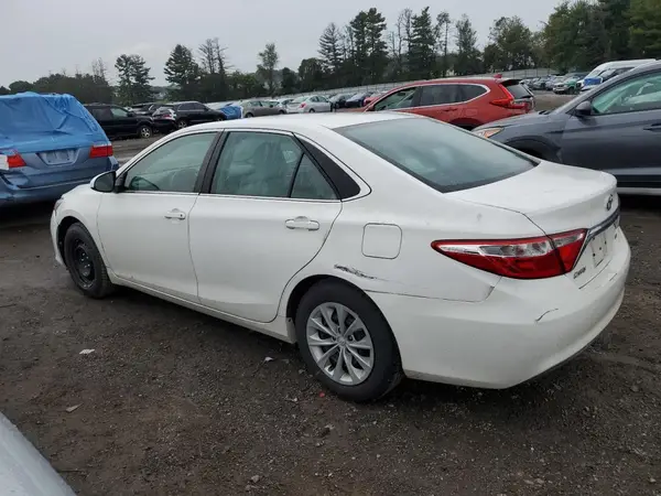 4T1BF1FK6HU411506 2017 TOYOTA CAMRY - Image 2