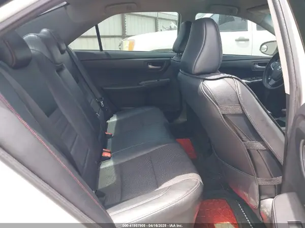 4T1BF1FK6HU415068 2017 TOYOTA CAMRY - Image 8