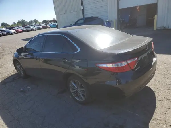 4T1BF1FK6HU416379 2017 TOYOTA CAMRY - Image 2