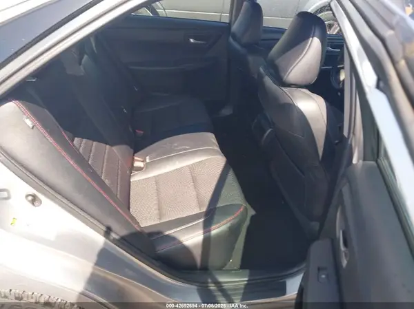 4T1BF1FK6HU422408 2017 TOYOTA CAMRY - Image 8