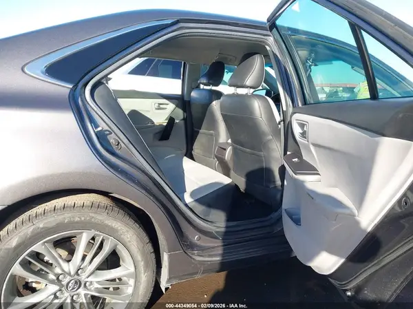 4T1BF1FK6HU425020 2017 TOYOTA CAMRY - Image 8