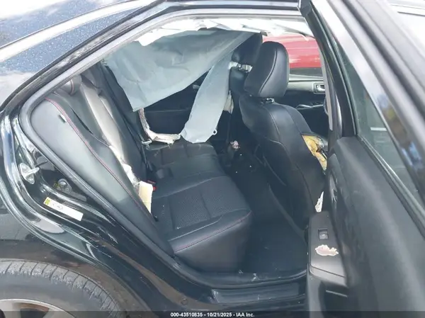 4T1BF1FK6HU425261 2017 TOYOTA CAMRY - Image 8