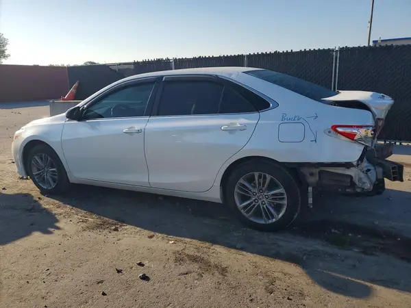 4T1BF1FK6HU432551 2017 TOYOTA CAMRY - Image 2