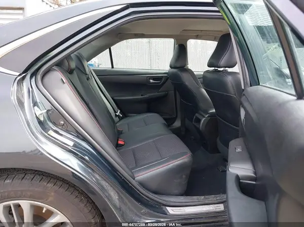 4T1BF1FK6HU437880 2017 TOYOTA CAMRY - Image 8