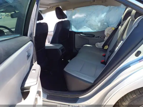 4T1BF1FK6HU438303 2017 TOYOTA CAMRY - Image 8