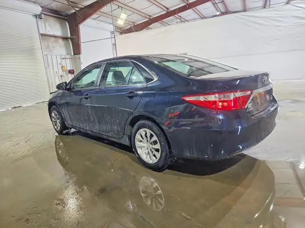 4T1BF1FK6HU439306 2017 TOYOTA CAMRY - Image 2