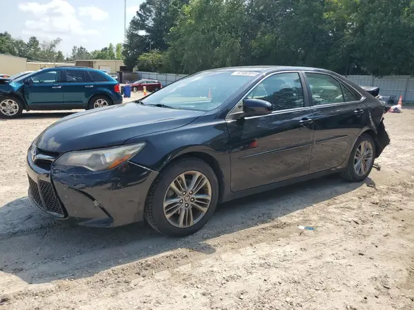 4T1BF1FK6HU440939 2017 TOYOTA CAMRY - Image 1