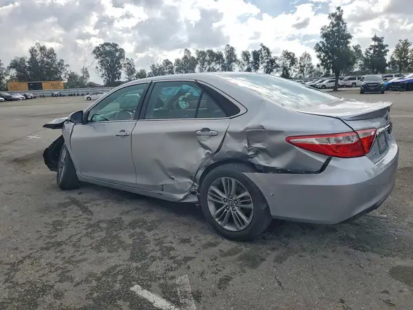 4T1BF1FK6HU442867 2017 TOYOTA CAMRY - Image 2