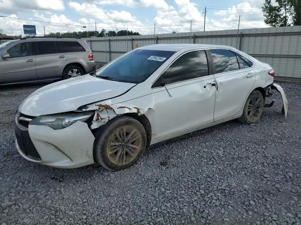 4T1BF1FK6HU443307 2017 TOYOTA CAMRY - Image 1