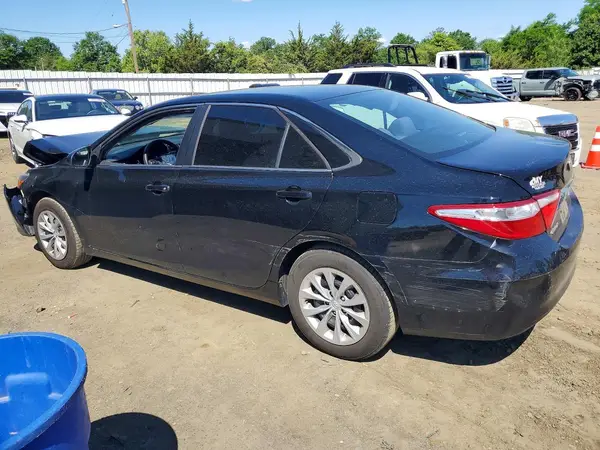 4T1BF1FK6HU443713 2017 TOYOTA CAMRY - Image 2