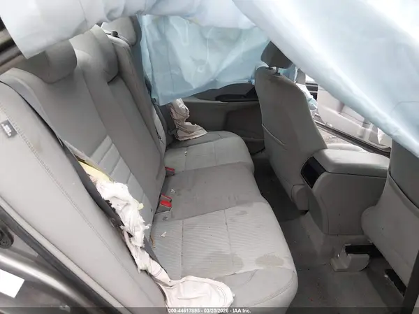 4T1BF1FK6HU447342 2017 TOYOTA CAMRY - Image 8