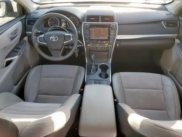 4T1BF1FK6HU447826 2017 TOYOTA CAMRY - Image 8