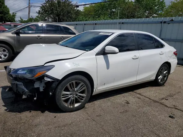 4T1BF1FK6HU448913 2017 TOYOTA CAMRY - Image 1