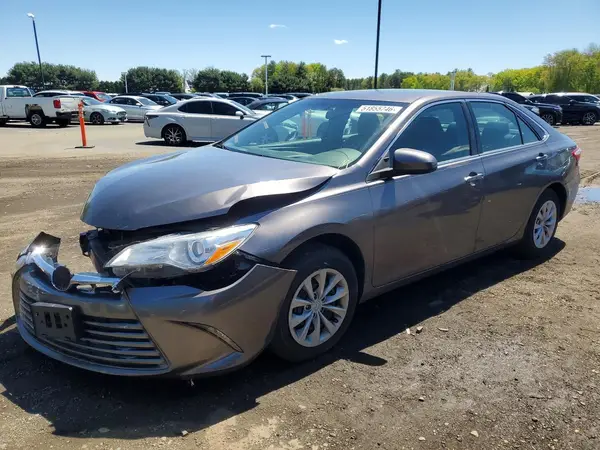 4T1BF1FK6HU450225 2017 TOYOTA CAMRY - Image 1