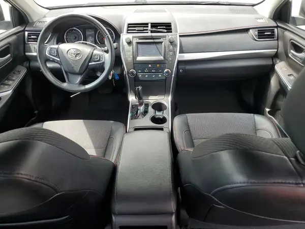 4T1BF1FK6HU452251 2017 TOYOTA CAMRY - Image 8
