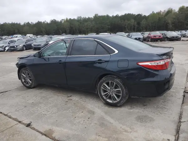 4T1BF1FK6HU453951 2017 TOYOTA CAMRY - Image 2