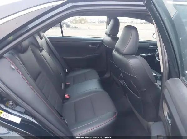 4T1BF1FK6HU454064 2017 TOYOTA CAMRY - Image 8