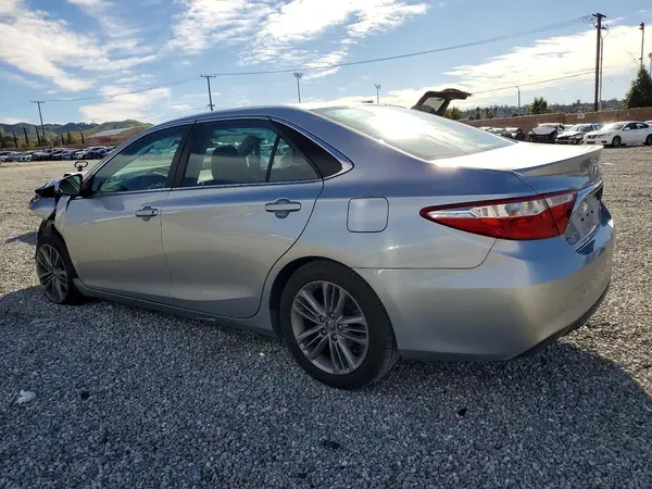 4T1BF1FK6HU617411 2017 TOYOTA CAMRY - Image 2