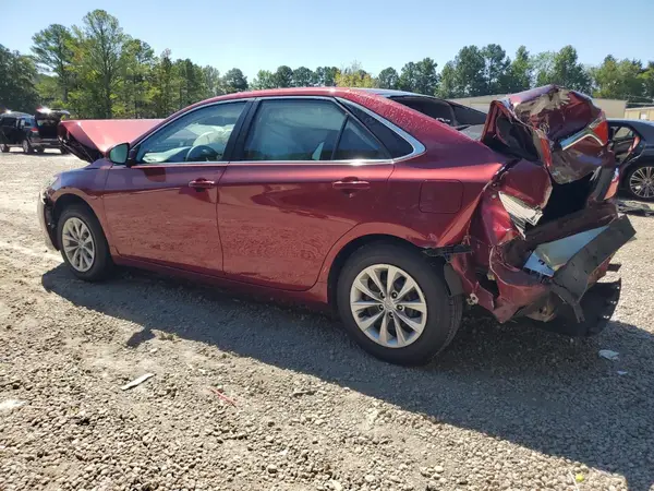 4T1BF1FK6HU618381 2017 TOYOTA CAMRY - Image 2