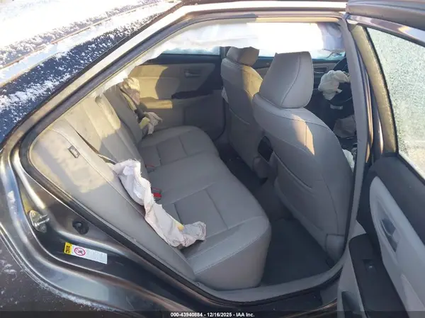 4T1BF1FK6HU621202 2017 TOYOTA CAMRY - Image 8
