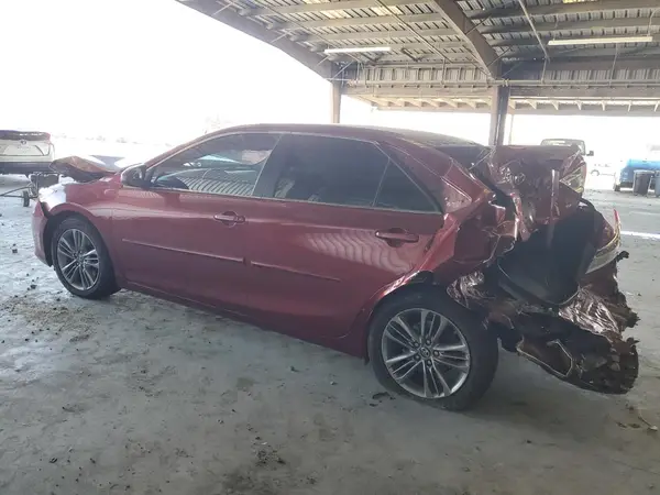 4T1BF1FK6HU621796 2017 TOYOTA CAMRY - Image 2