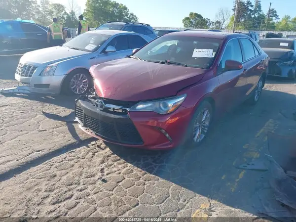 4T1BF1FK6HU629610 2017 TOYOTA CAMRY - Image 2