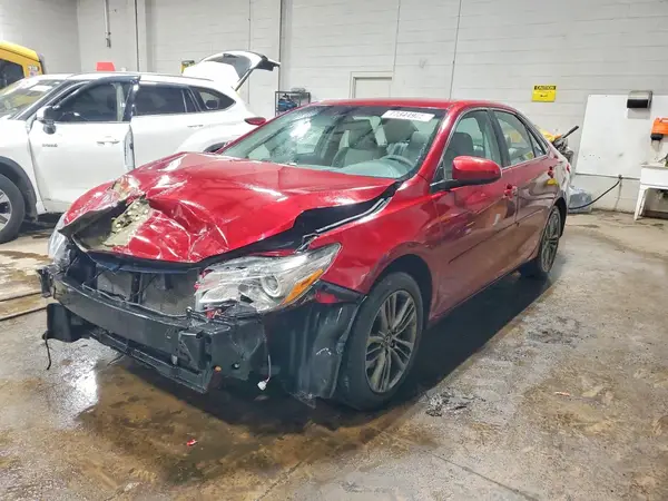 4T1BF1FK6HU630420 2017 TOYOTA CAMRY - Image 1