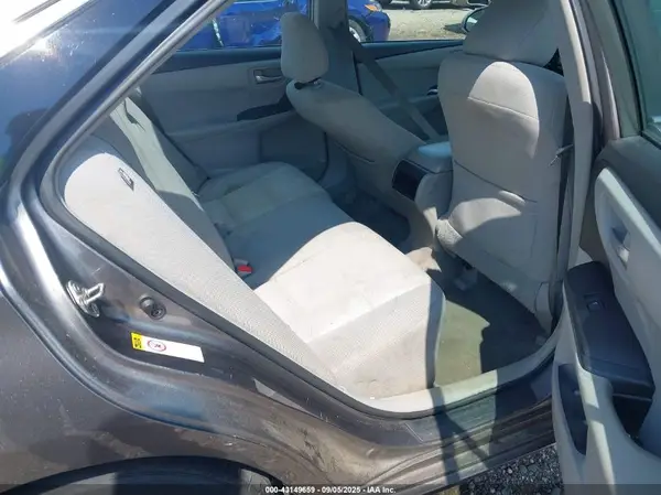 4T1BF1FK6HU632619 2017 TOYOTA CAMRY - Image 8