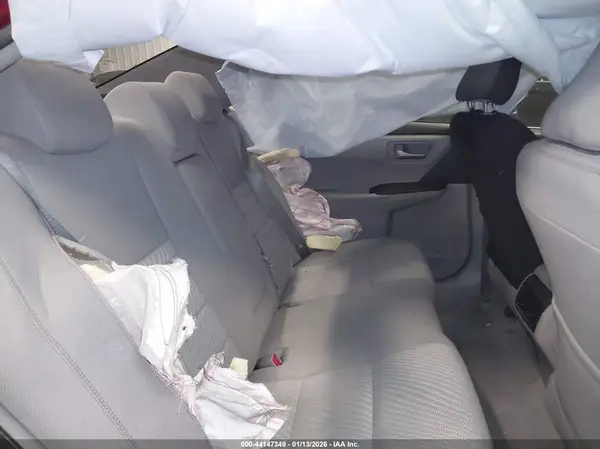4T1BF1FK6HU634824 2017 TOYOTA CAMRY - Image 8