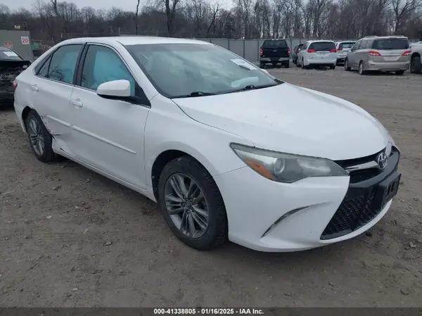 4T1BF1FK6HU634855 2017 TOYOTA CAMRY - Image 1