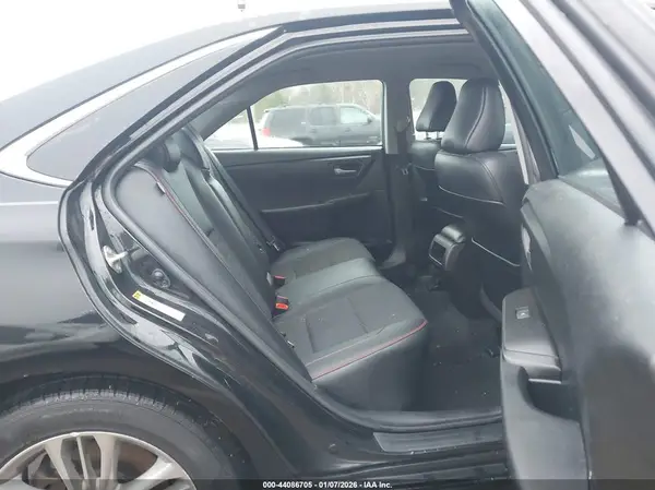 4T1BF1FK6HU641837 2017 TOYOTA CAMRY - Image 8