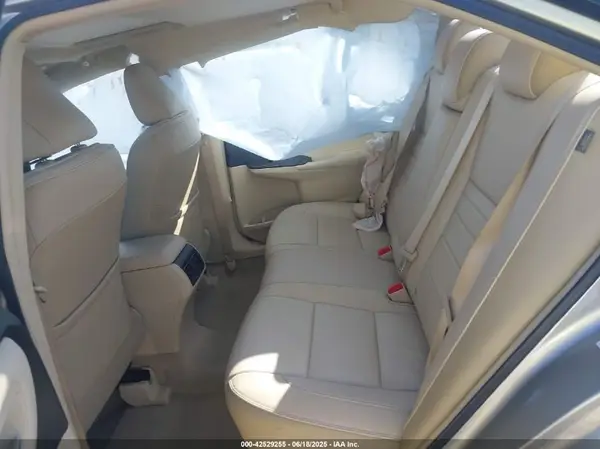4T1BF1FK6HU643510 2017 TOYOTA CAMRY - Image 8