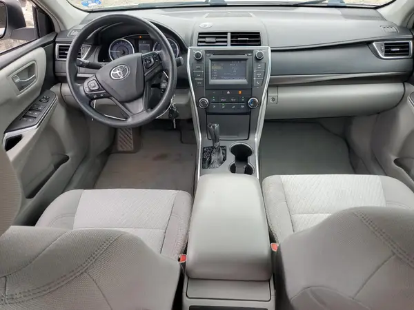 4T1BF1FK6HU644916 2017 TOYOTA CAMRY - Image 8