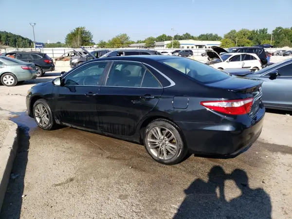 4T1BF1FK6HU647069 2017 TOYOTA CAMRY - Image 2