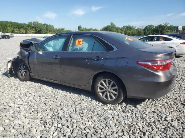 4T1BF1FK6HU648027 2017 TOYOTA CAMRY - Image 2