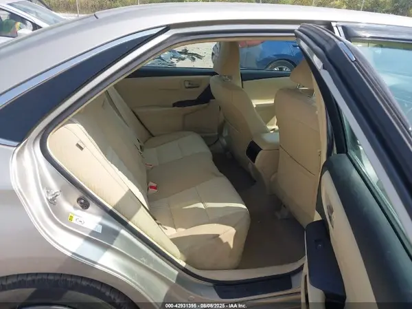 4T1BF1FK6HU655639 2017 TOYOTA CAMRY - Image 8