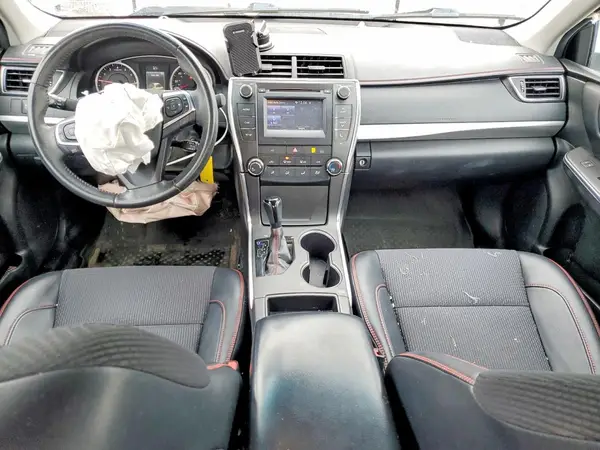 4T1BF1FK6HU658606 2017 TOYOTA CAMRY - Image 8