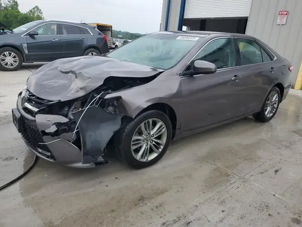 4T1BF1FK6HU659996 2017 TOYOTA CAMRY - Image 1