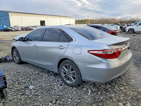 4T1BF1FK6HU660355 2017 TOYOTA CAMRY - Image 2