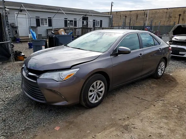 4T1BF1FK6HU663272 2017 TOYOTA CAMRY - Image 1