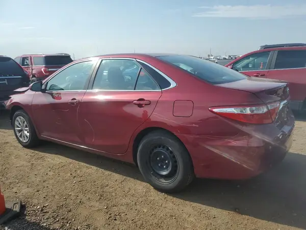 4T1BF1FK6HU666527 2017 TOYOTA CAMRY - Image 2