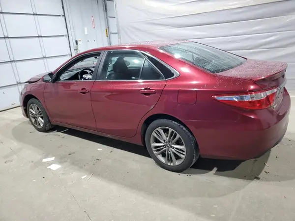 4T1BF1FK6HU667922 2017 TOYOTA CAMRY - Image 2