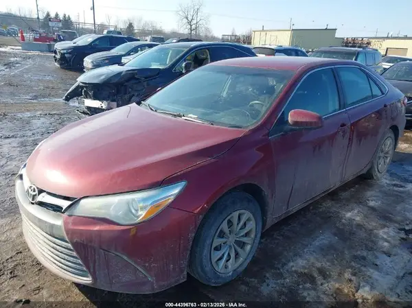4T1BF1FK6HU669735 2017 TOYOTA CAMRY - Image 2