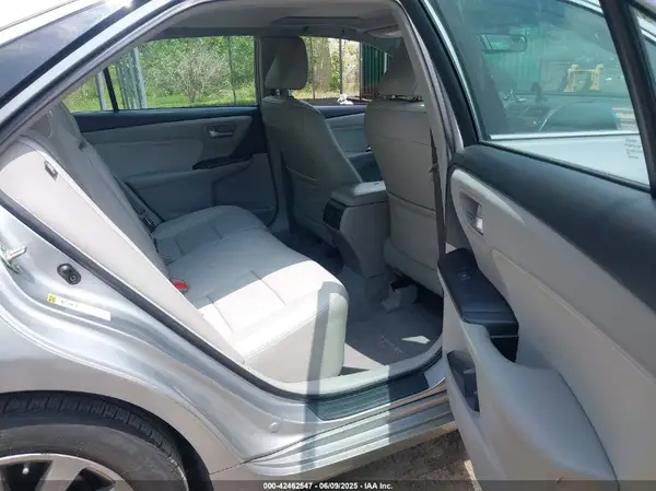4T1BF1FK6HU671307 2017 TOYOTA CAMRY - Image 8